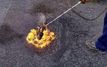 Saxlingham Nethergate flat roofing repairs