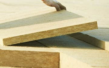 measuring Saxlingham Nethergate tapered insulation