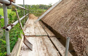 advantages of Saxlingham Nethergate thatch roofing